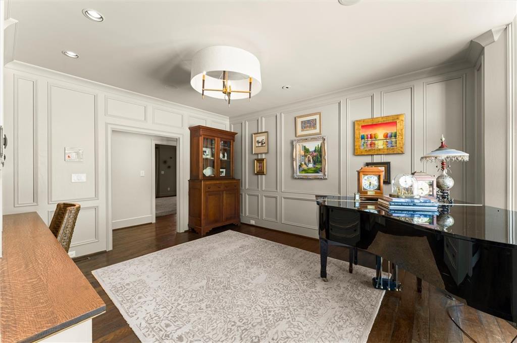 581 Pine Valley Road Southeast Marietta, GA 30067 - Photo 11 of 84