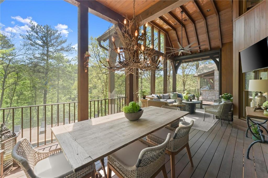 581 Pine Valley Road Southeast Marietta, GA 30067 - Photo 26 of 84