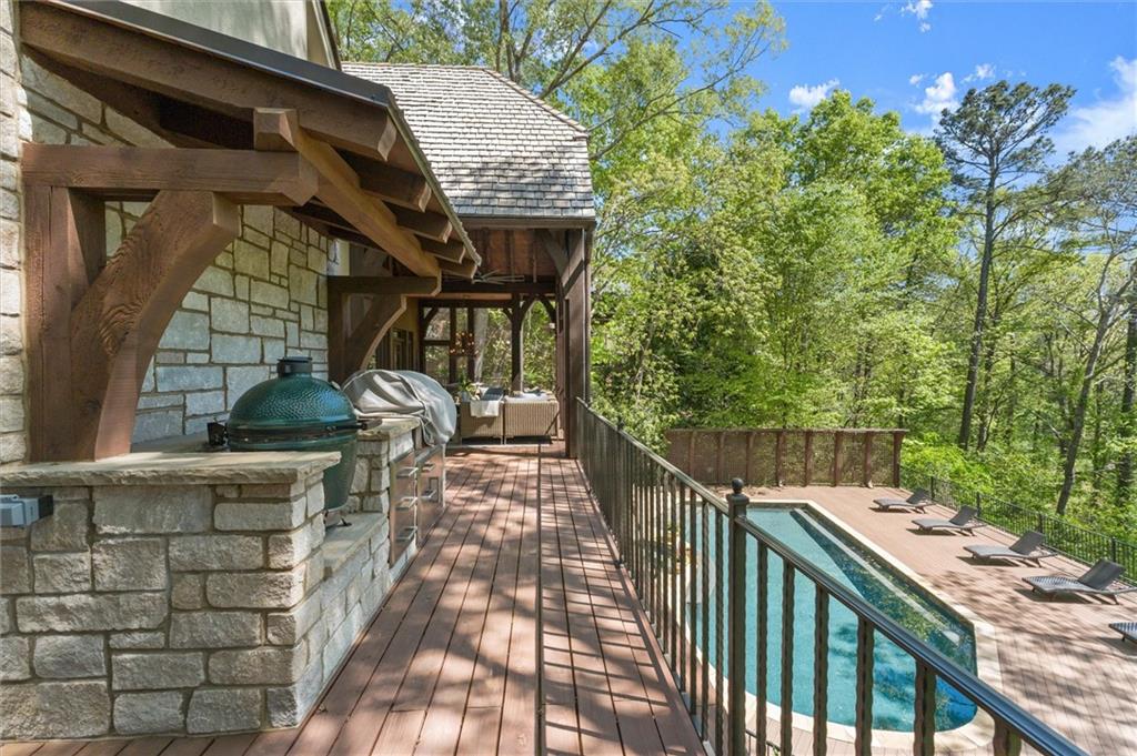 581 Pine Valley Road Southeast Marietta, GA 30067 - Photo 30 of 84