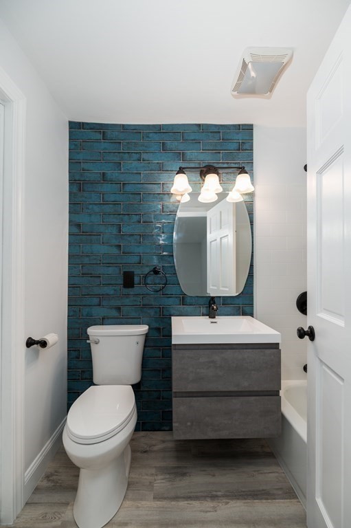 16 Appleton Park, Unit C1 Ipswich, MA 01938 - Photo 5 of 18