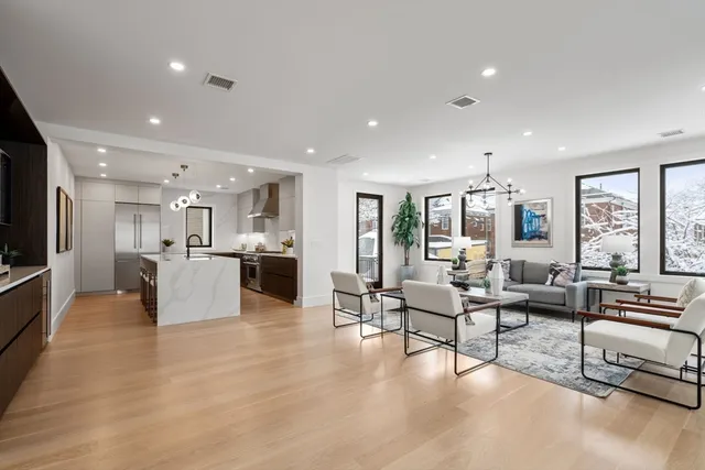 $2,995,000 | 116 Thorndike Street, Unit 2, Brookline, MA 02446