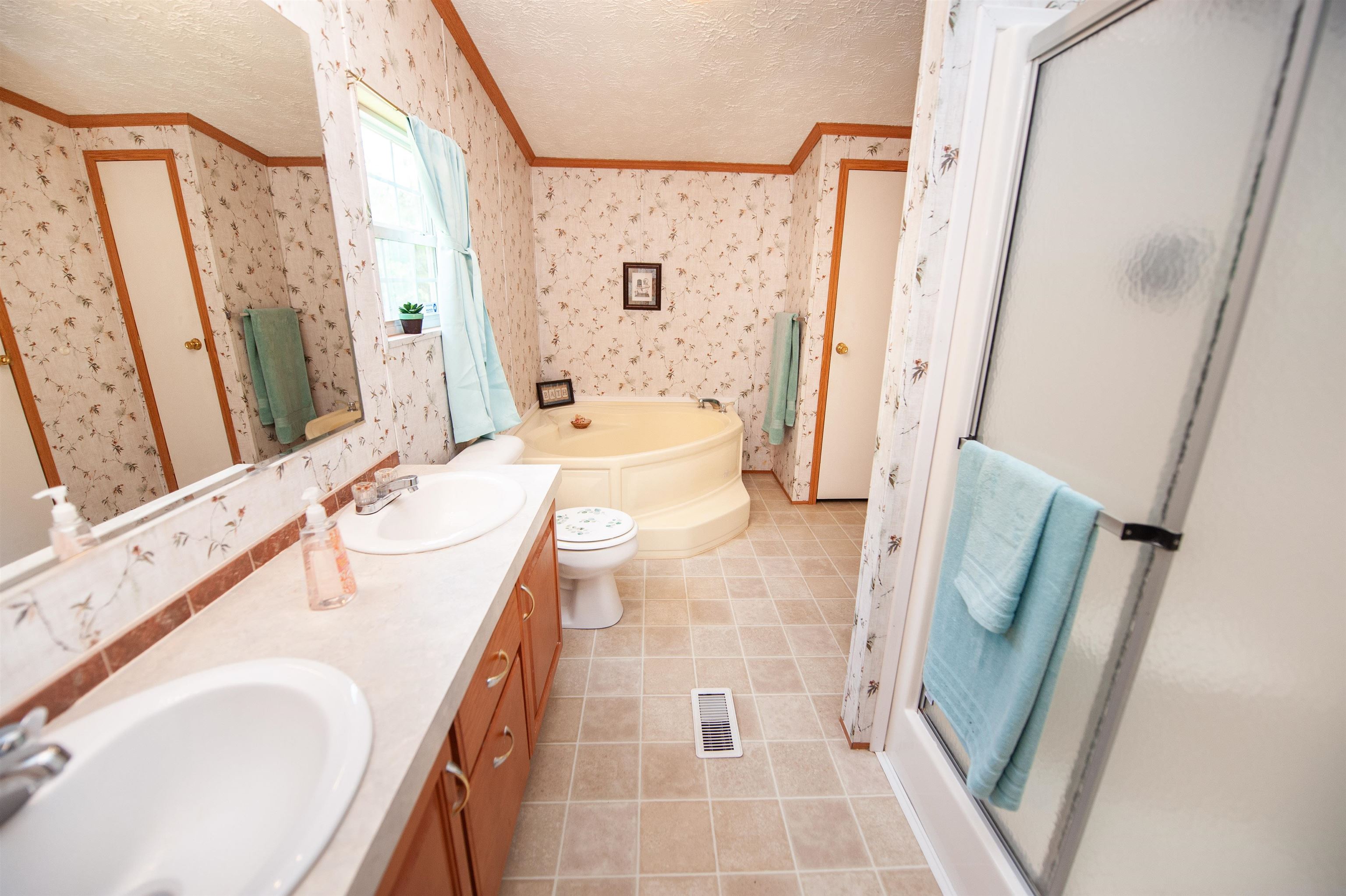 247 Pondfield Road Gaffney, SC 29340 - Photo 24 of 35