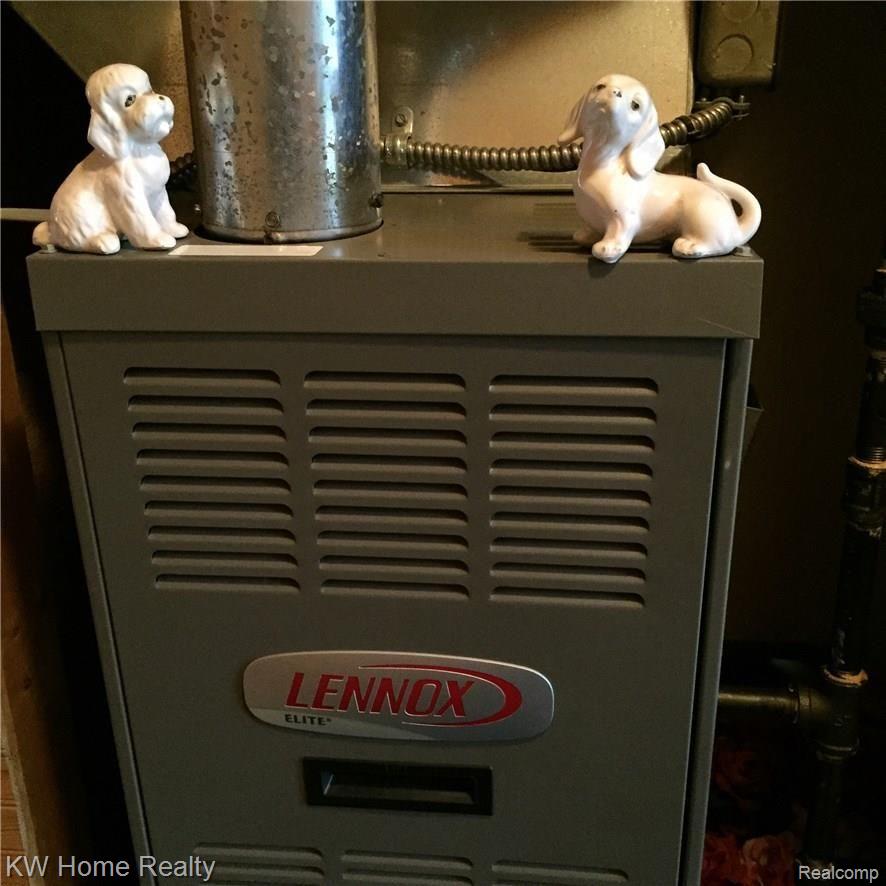19829 Midway Road Southfield, MI 48075 - Photo 28 of 35 Lennox Furnace.JPG
