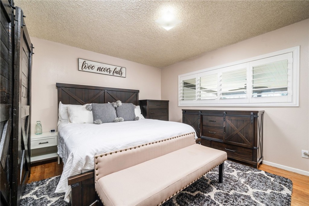 17481 Filbert Street Fontana, CA 92335 - Photo 27 of 37