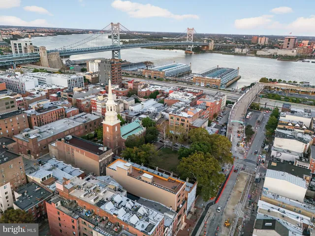 $1,595,000 | 218 Church Street, Philadelphia, PA 19106