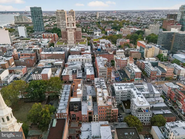 $1,595,000 | 218 Church Street, Philadelphia, PA 19106