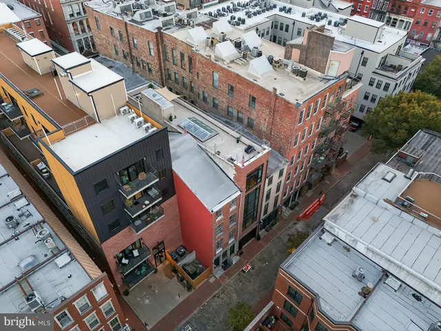 $1,595,000 | 218 Church Street, Philadelphia, PA 19106