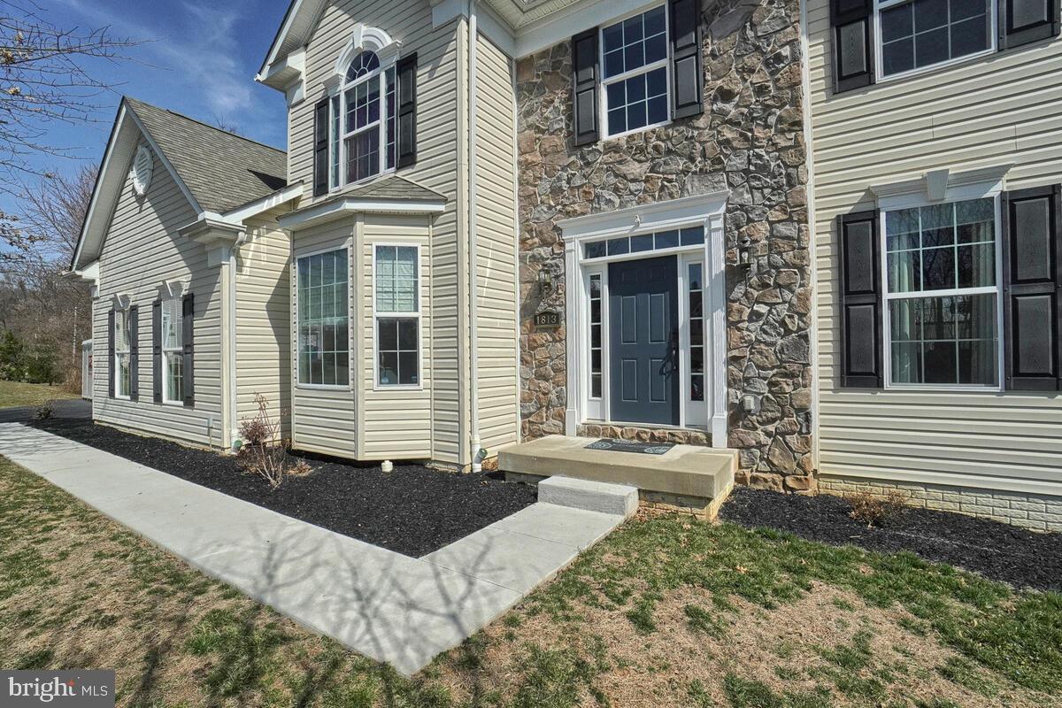 1813 Greysens Ferry Court Point of Rocks, MD 21777 - Photo 3 of 74