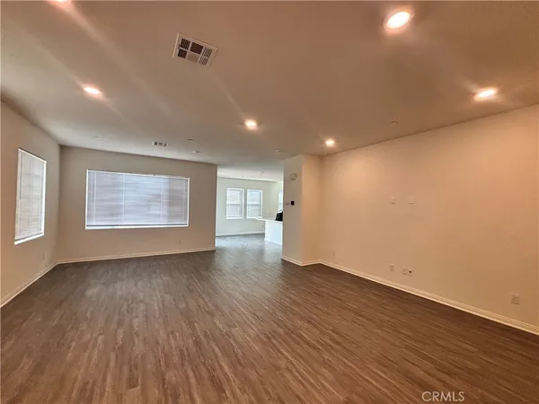 $3,200 | 7155 Citrus Avenue, Unit 155, Fontana, CA 92336