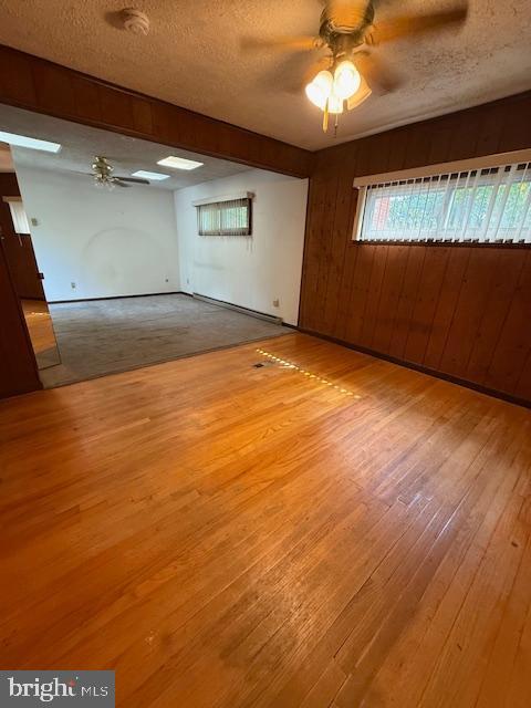 513 Sunset Knoll Road Pasadena, MD 21122 - Photo 6 of 44 Primary Bedroom