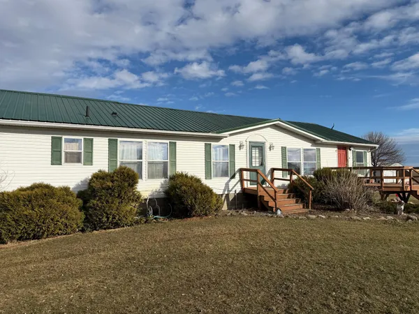 $369,900 | 275 40th Avenue Southeast, Benson, MN 56215