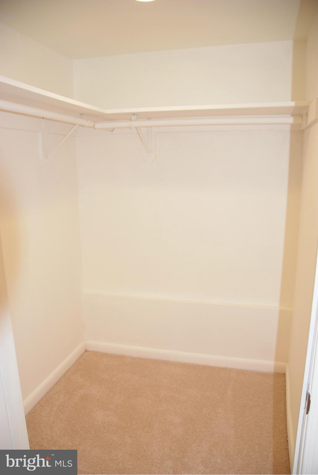 20 Thrush Road Sterling, VA 20164 - Photo 21 of 30 Interior (General)