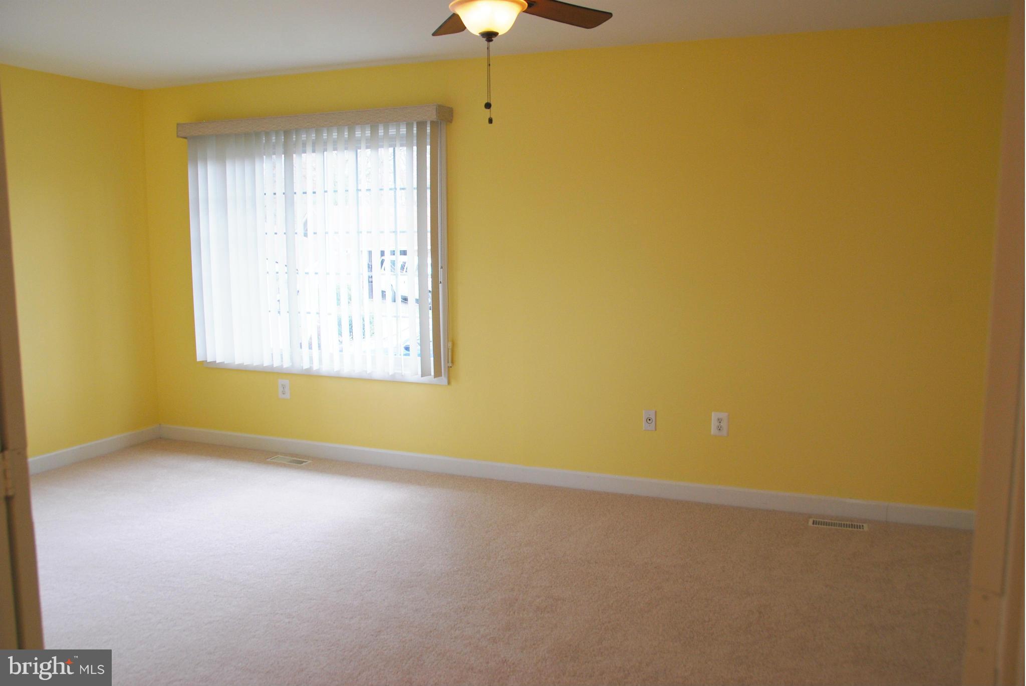 20 Thrush Road Sterling, VA 20164 - Photo 10 of 30 Bedroom (Master)