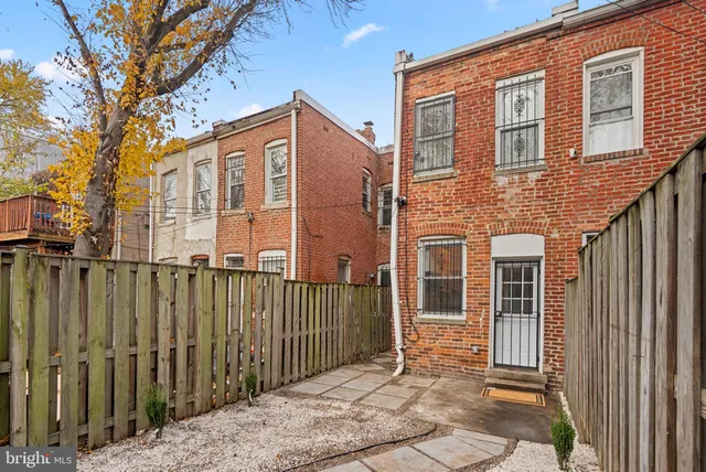 $525,000 | 74 O Street Northwest, Washington, DC 20001