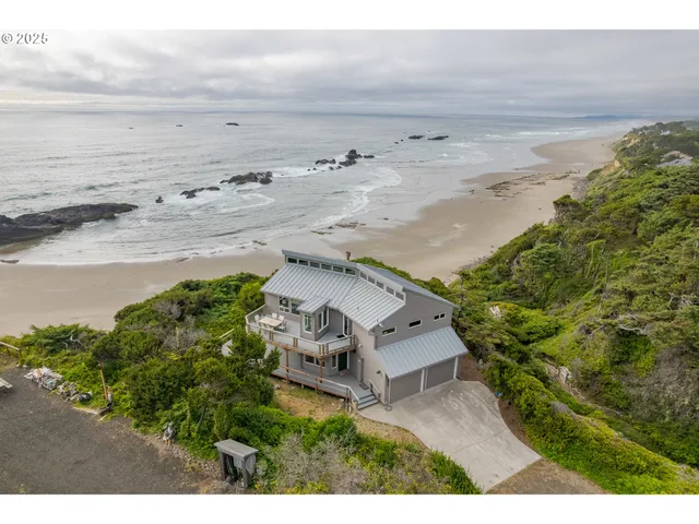 $1,450,000 | 10350 Northwest Pacific Coast Highway, Seal Rock, OR 97376