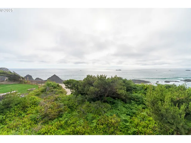 $1,450,000 | 10350 Northwest Pacific Coast Highway, Seal Rock, OR 97376