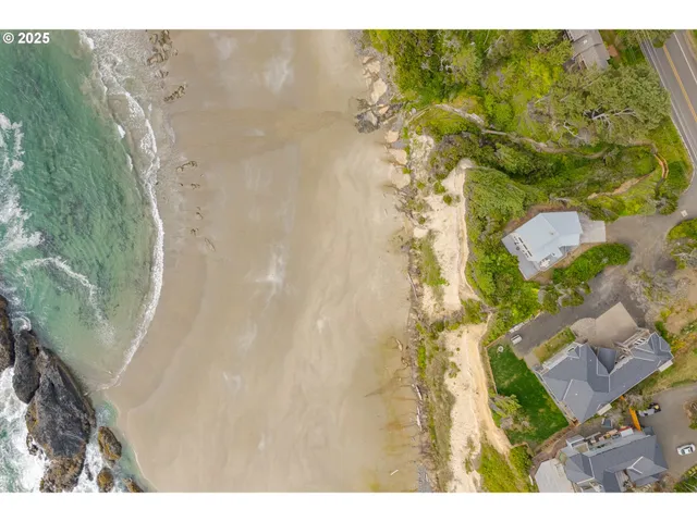 $1,450,000 | 10350 Northwest Pacific Coast Highway, Seal Rock, OR 97376