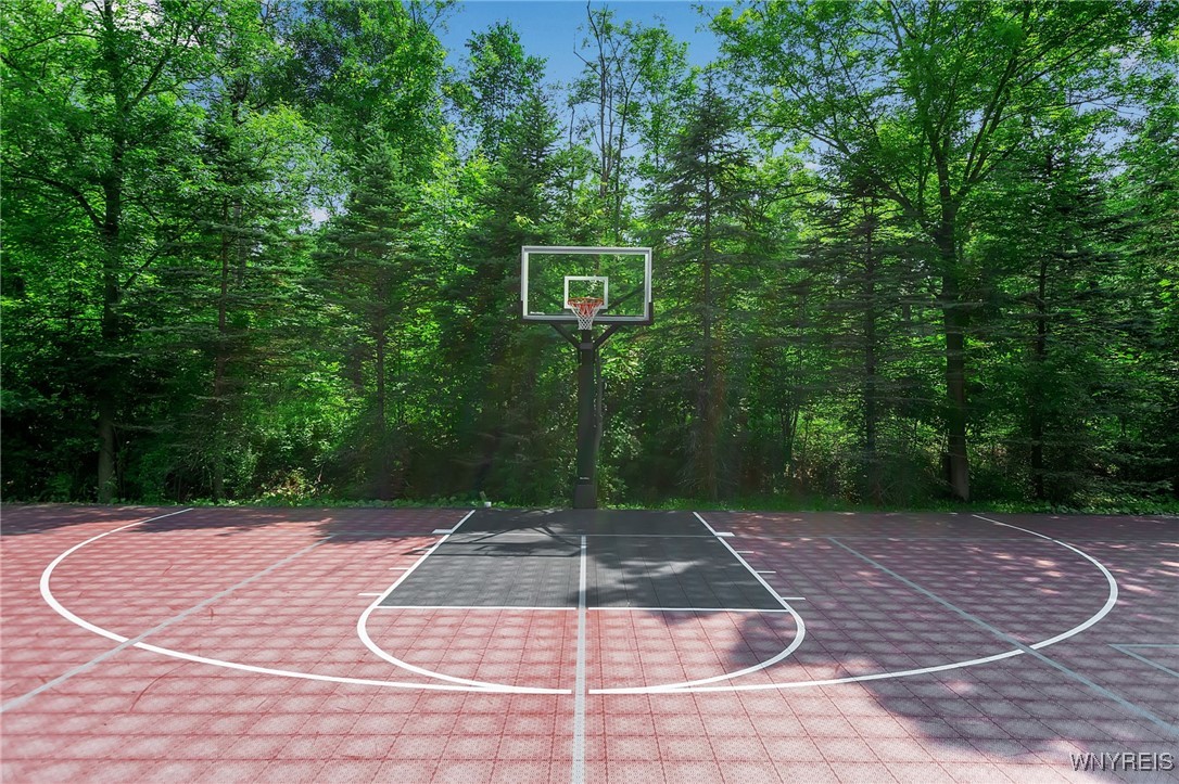 35 Redbrick Road Orchard Park, NY 14127 - Photo 11 of 20 Exterior Half Court