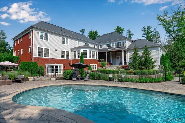 $1,999,999 | 35 Redbrick Road, Orchard Park, NY 14127