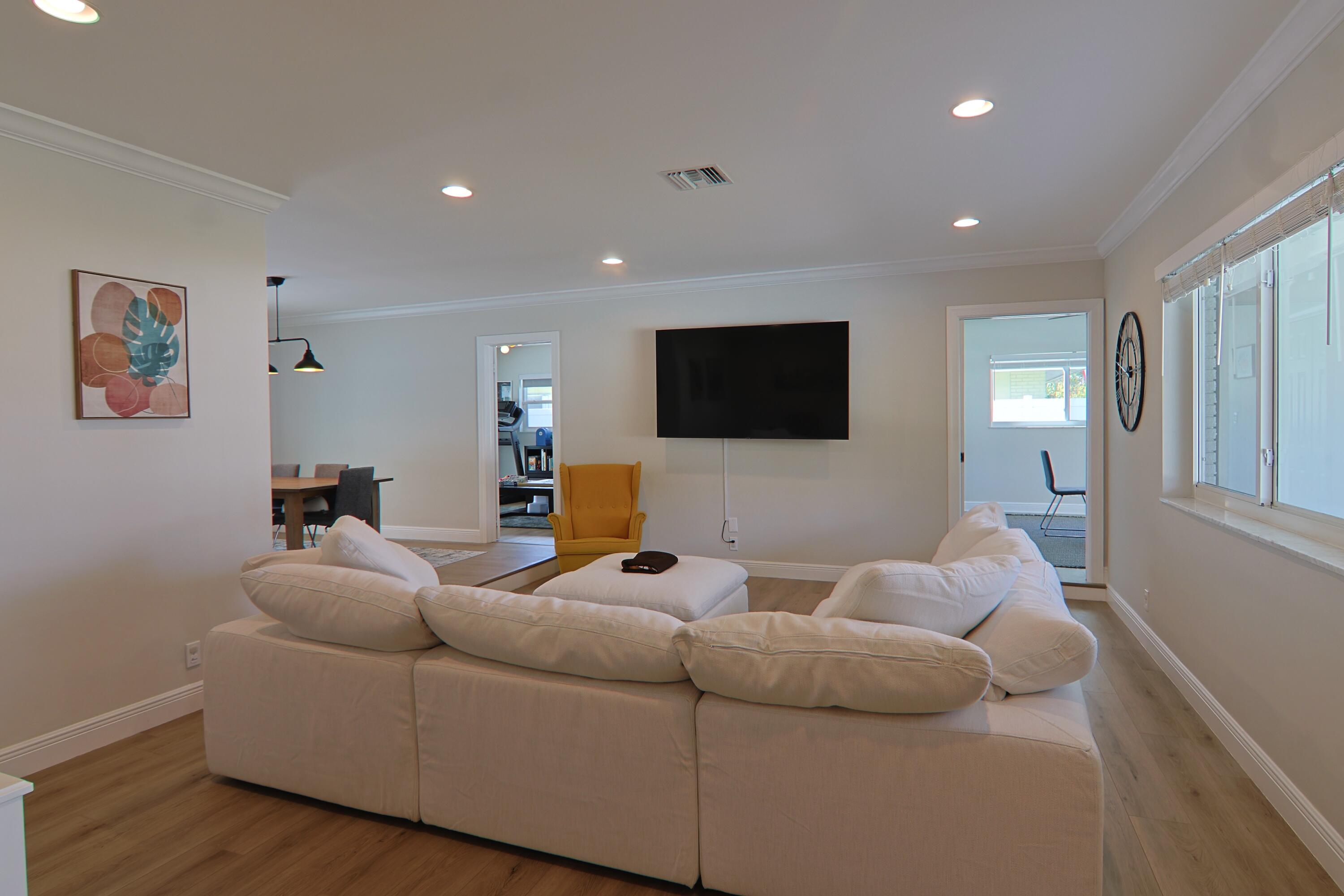 50 Southwest 11th Avenue Boca Raton, FL 33486 - Photo 6 of 39 IMG_4859