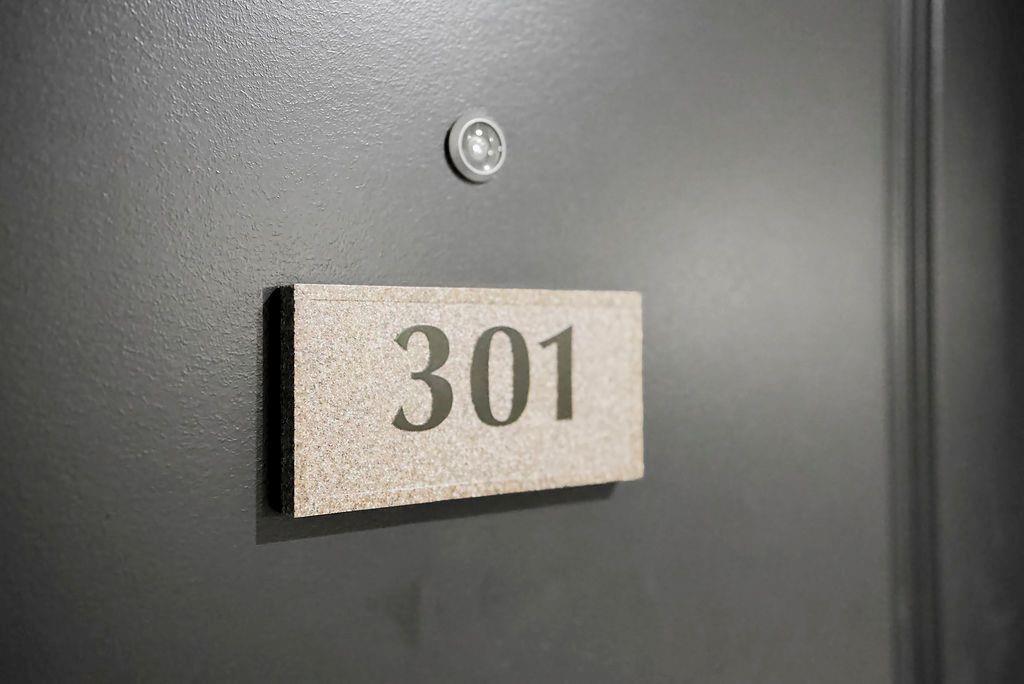 10531 Mission Road, Unit 301 Leawood, KS 66206 - Photo 24 of 29