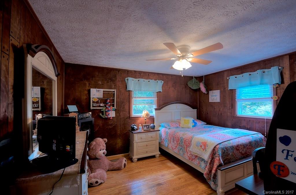 768 Odoms Chapel Road Bakersville, NC 28705 - Photo 11 of 24 Gallery Image 11