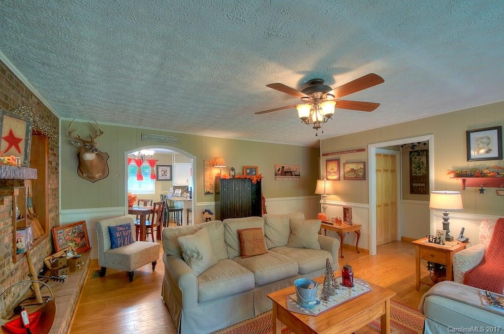 768 Odoms Chapel Road Bakersville, NC 28705 - Photo 5 of 24 Gallery Image 5