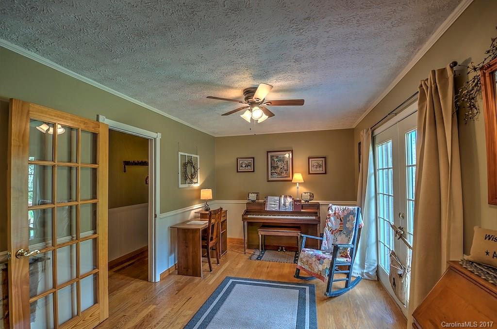 768 Odoms Chapel Road Bakersville, NC 28705 - Photo 8 of 24 Gallery Image 8