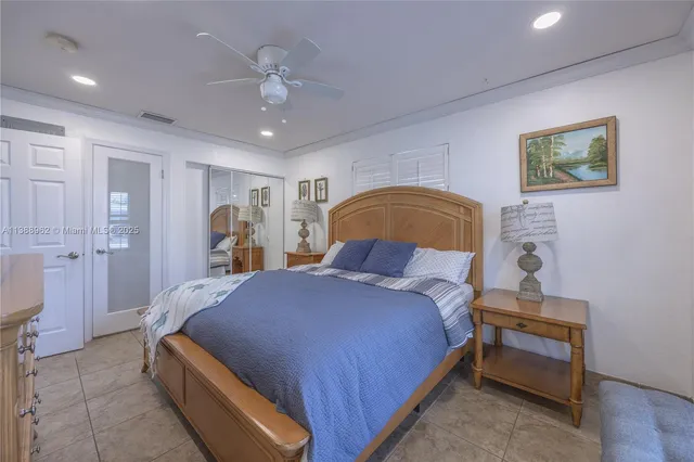 $10,000 | 1690 Northeast 25th Avenue, Pompano Beach, FL 33062