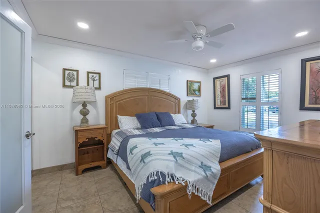 $10,000 | 1690 Northeast 25th Avenue, Pompano Beach, FL 33062