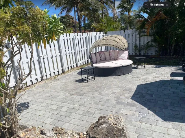 $10,000 | 1690 Northeast 25th Avenue, Pompano Beach, FL 33062