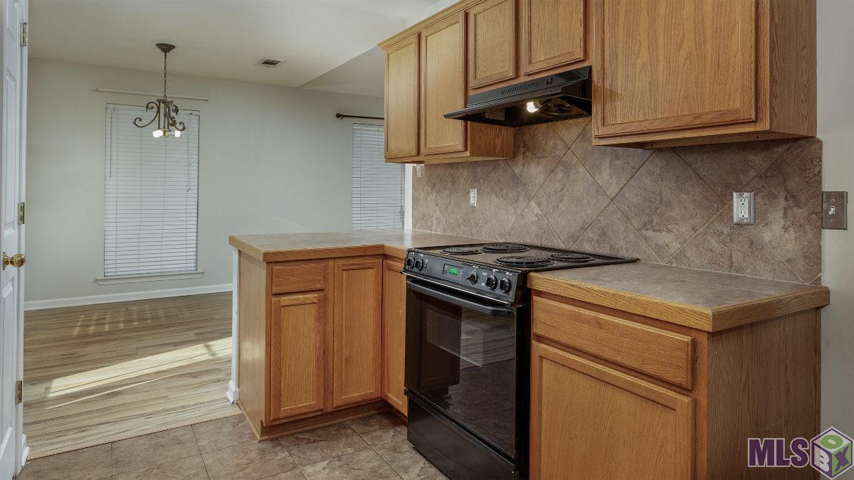 26309 Holly Ridge Drive Denham Springs, LA 70726 - Photo 4 of 9
