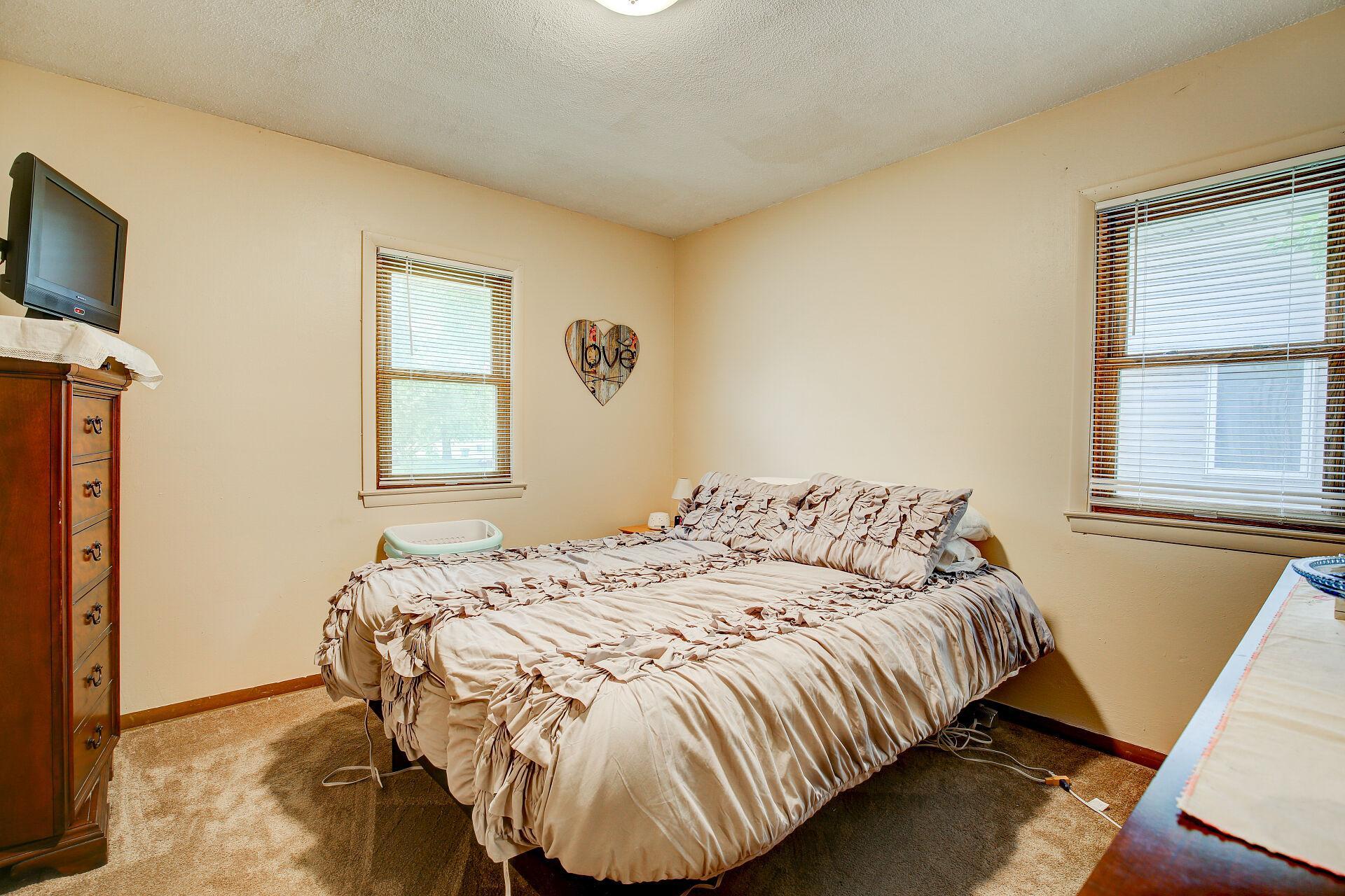 1681 Hillview Road Shoreview, MN 55126 - Photo 15 of 21 Gallery Image 15