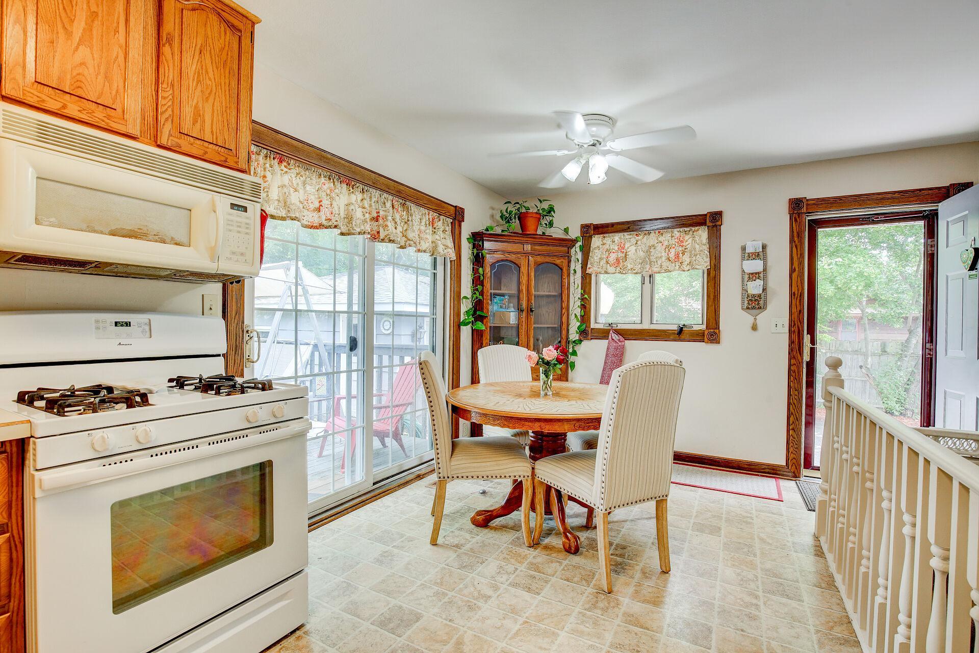 1681 Hillview Road Shoreview, MN 55126 - Photo 5 of 21 Gallery Image 5