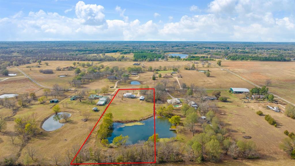 374 County Road Paris, TX 75462 - Photo 28 of 38 a view of a city