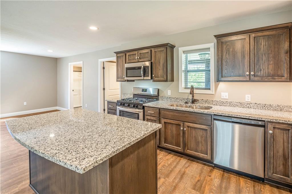 60 Lindley Road Canonsburg, PA 15317 - Photo 4 of 23 Gallery Image 4
