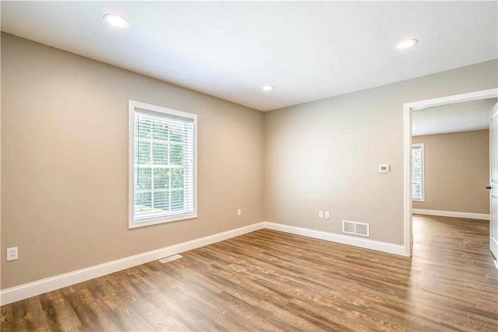 60 Lindley Road Canonsburg, PA 15317 - Photo 9 of 23 Gallery Image 9