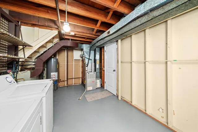 a view of a storage & utility room