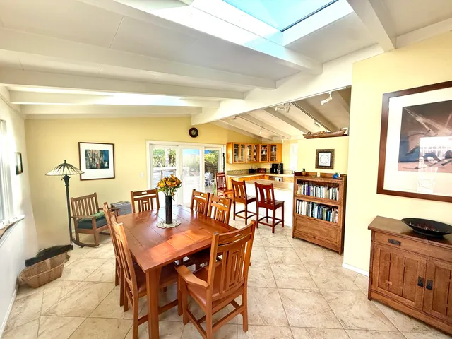 $5,800 | 318 Palisades Drive, Unit MAIN HOUSE), Santa Barbara, CA 93109