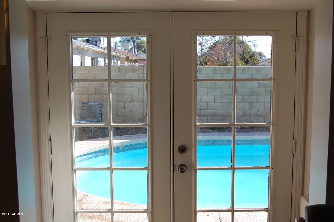 3507 East Hearn Road Phoenix, AZ 85032 - Photo 11 of 15 Looking Out