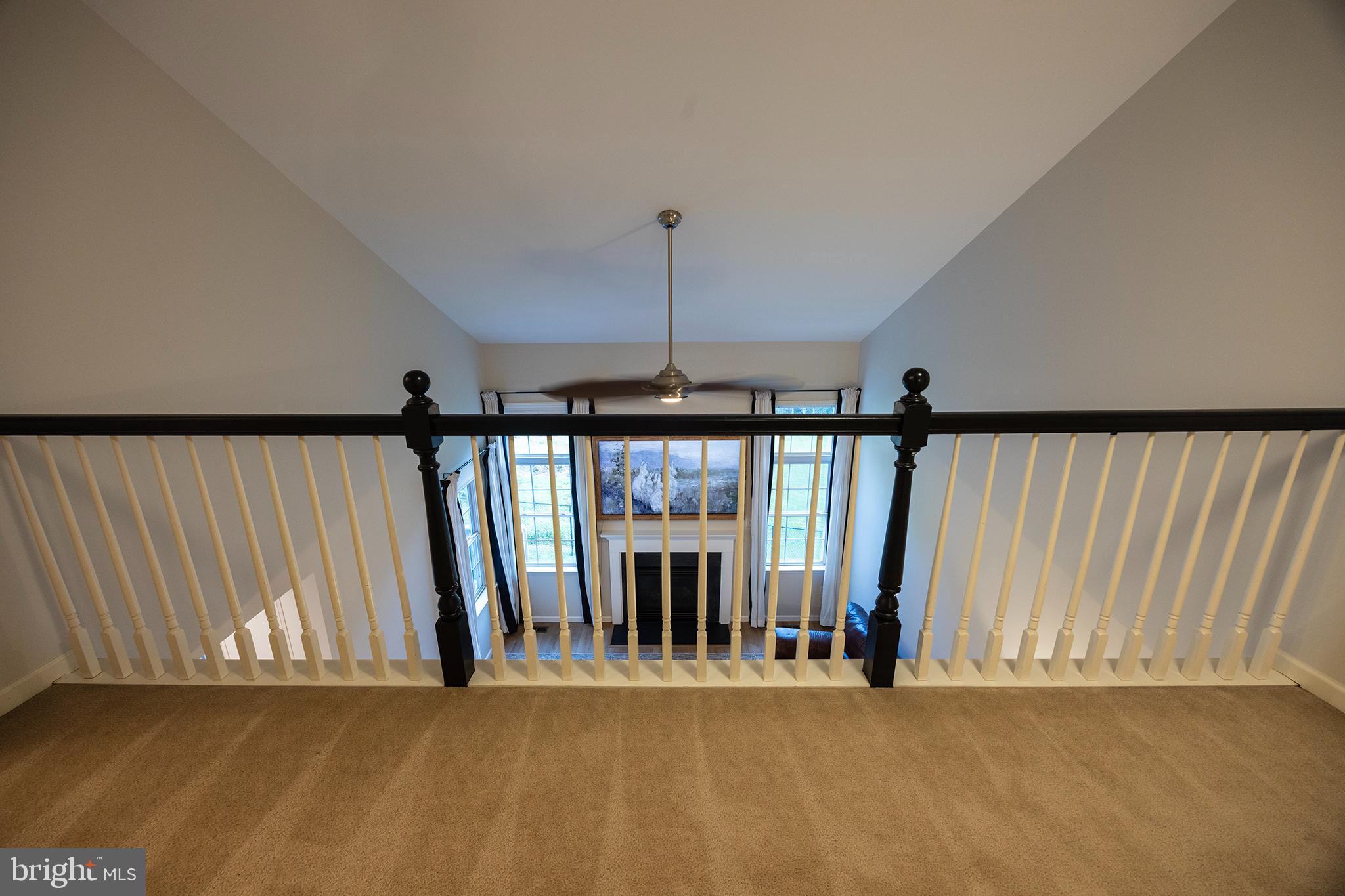 102 Overlook Road Morgantown, PA 19543 - Photo 29 of 47 2nd Floor Landing