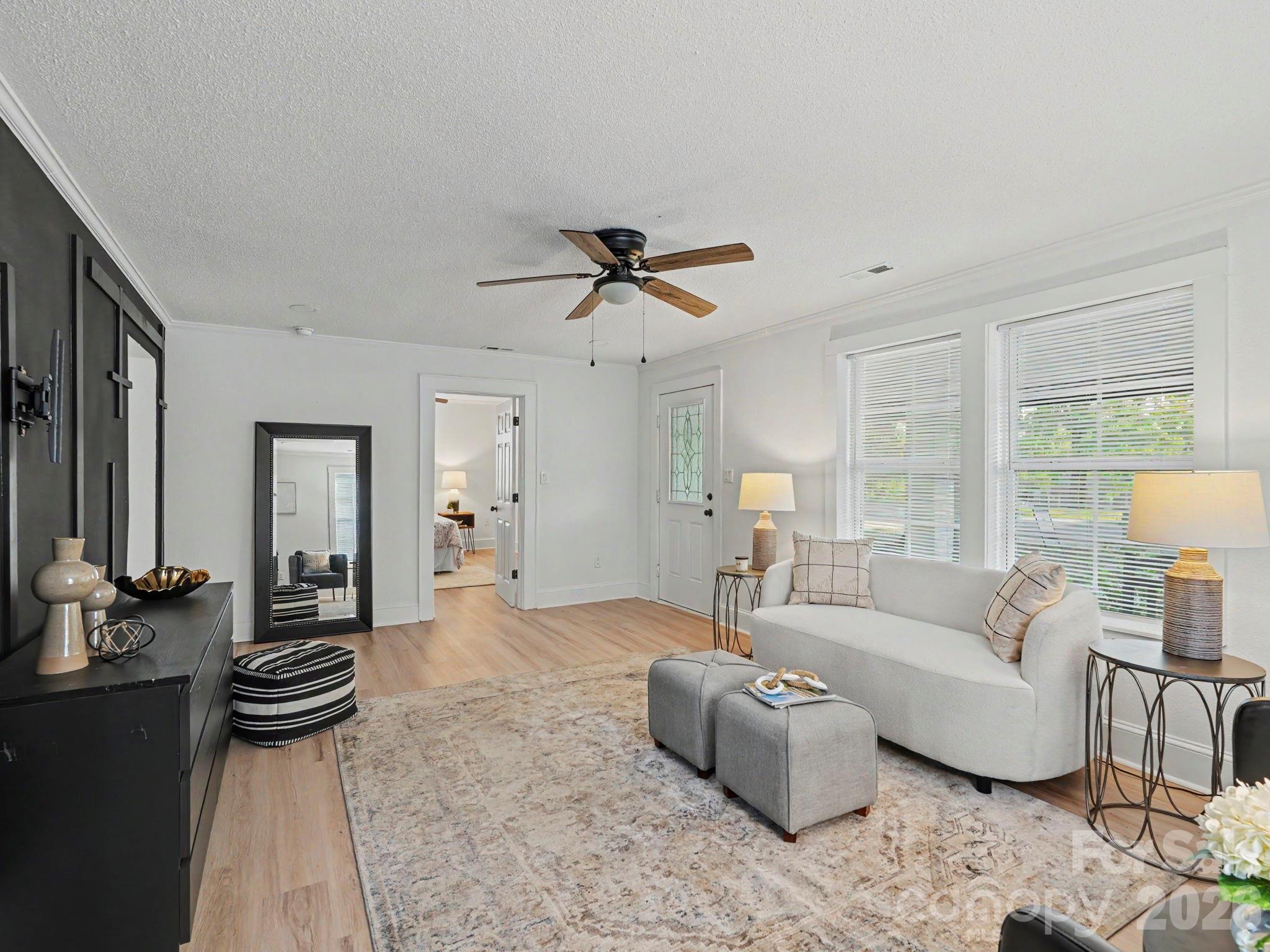 607 Old Charlotte Road Southwest Concord, NC 28027 - Photo 14 of 34