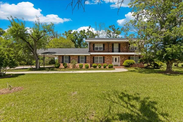 $459,000 | 324 Northeast Fraleigh Drive, Madison, FL 32340