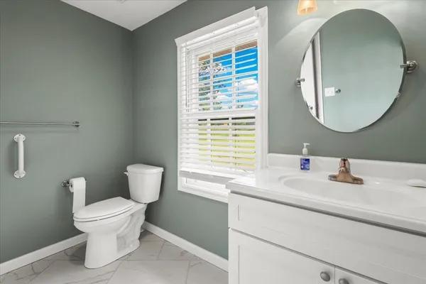$459,000 | 324 Northeast Fraleigh Drive, Madison, FL 32340