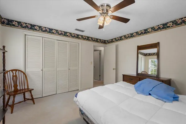 $459,000 | 324 Northeast Fraleigh Drive, Madison, FL 32340