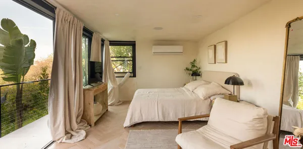 $19,995 | 3382 Scadlock Lane, Sherman Oaks, CA 91403