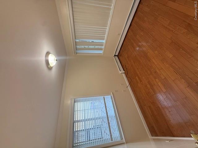 253-22 147th Road, Unit 1 Queens, NY 11422 - Photo 2 of 10