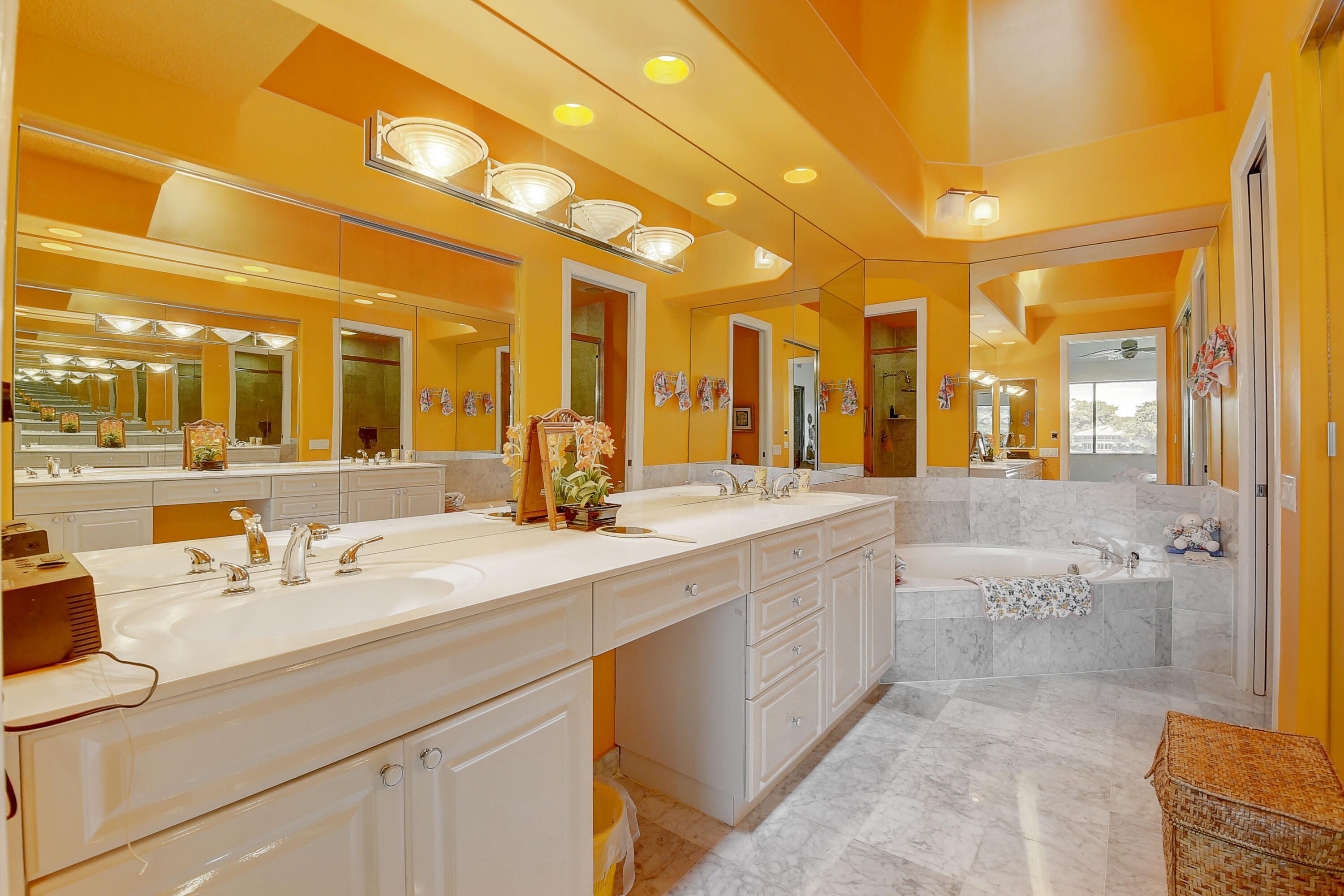 21175 Clubside Drive, Unit C Boca Raton, FL 33434 - Photo 20 of 93 32_dt (401)_2)_3)_4)_5)