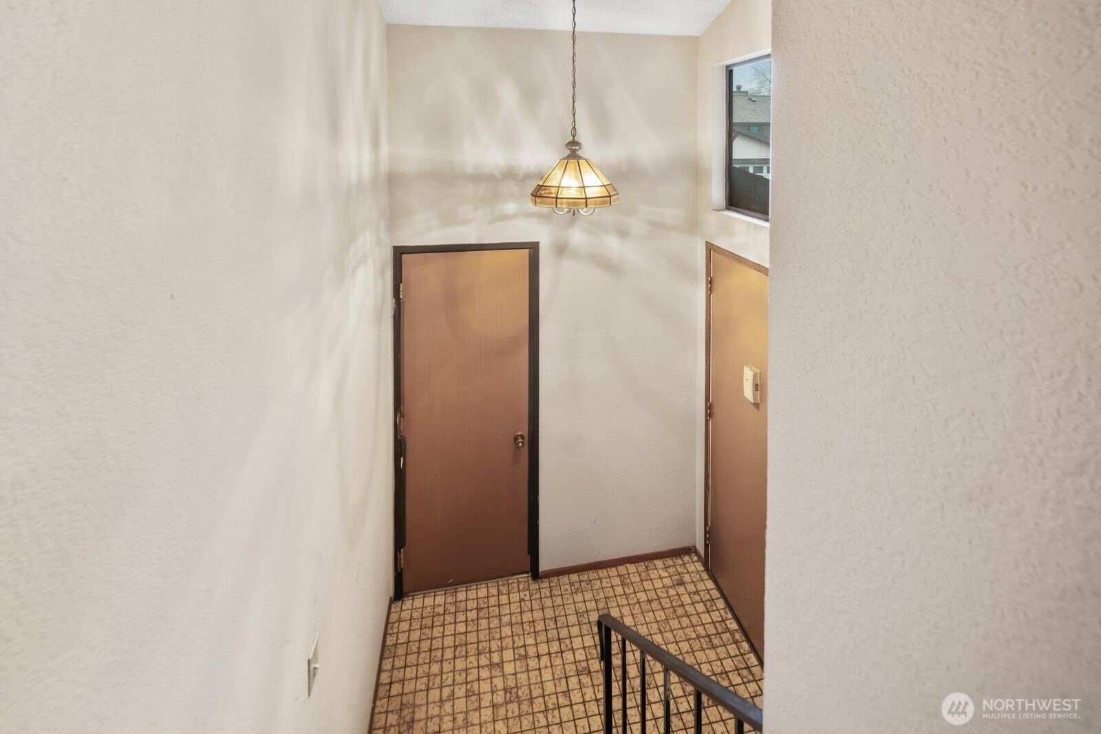 323 Southwest 112th Street, Unit 102 Seattle, WA 98146 - Photo 14 of 32