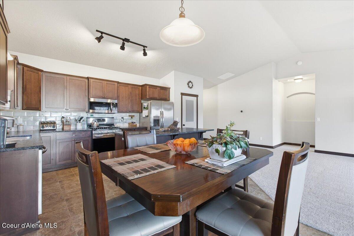 2903 North Madeira Loop Post Falls, ID 83854 - Photo 12 of 49 12-Dining Area